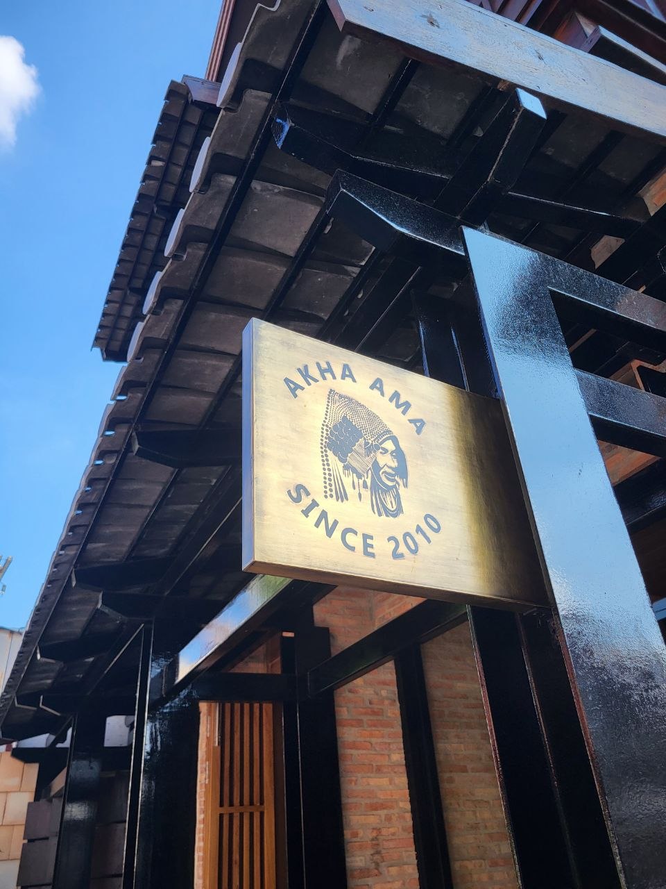 Coffee detour, Akha Ama